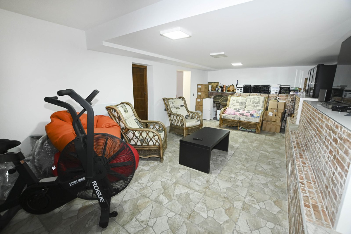 Vrijstaande Villa te koop in Calpe | 5 slaapkamers H5516938