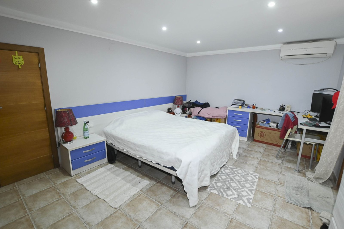 Vrijstaande Villa te koop in Calpe | 5 slaapkamers H5516938