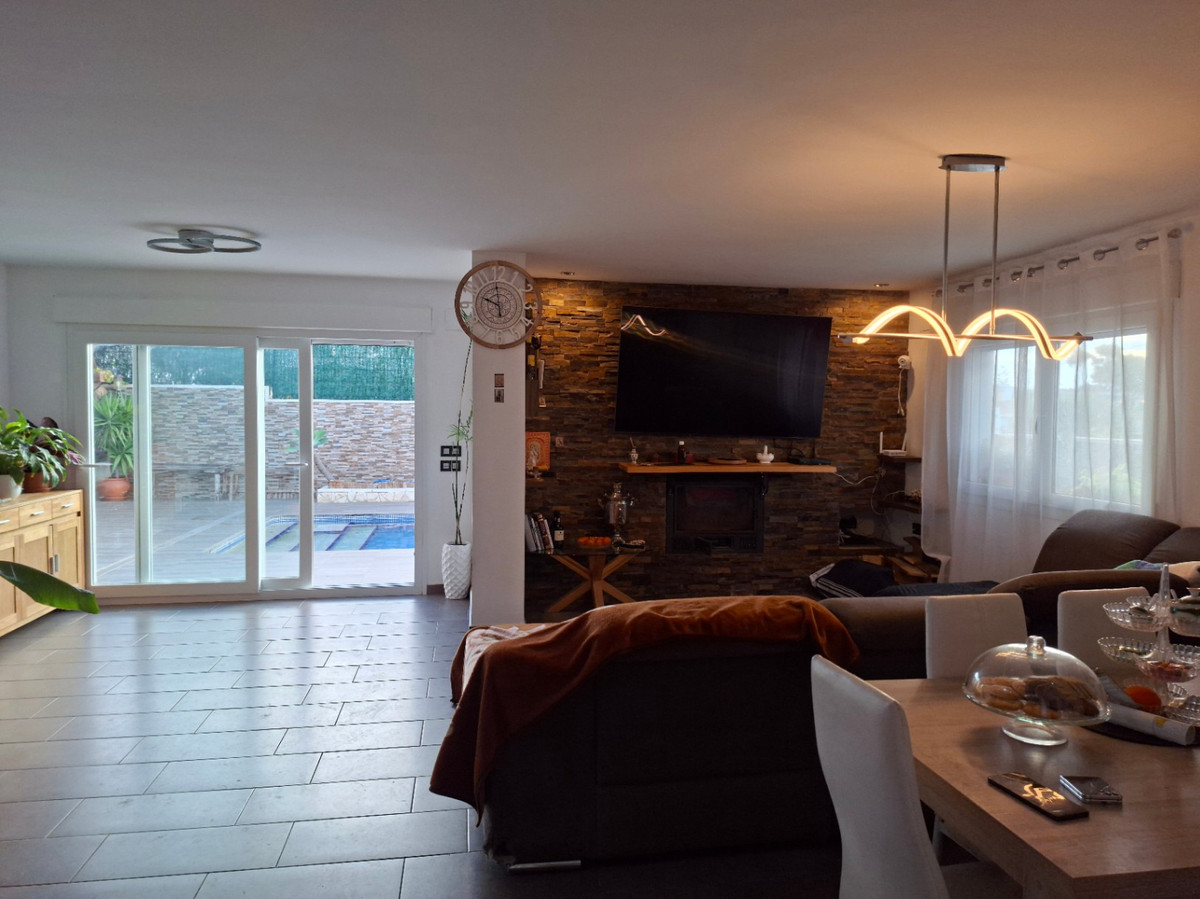 Vrijstaande Villa te koop in Calpe | 4 slaapkamers H5523067