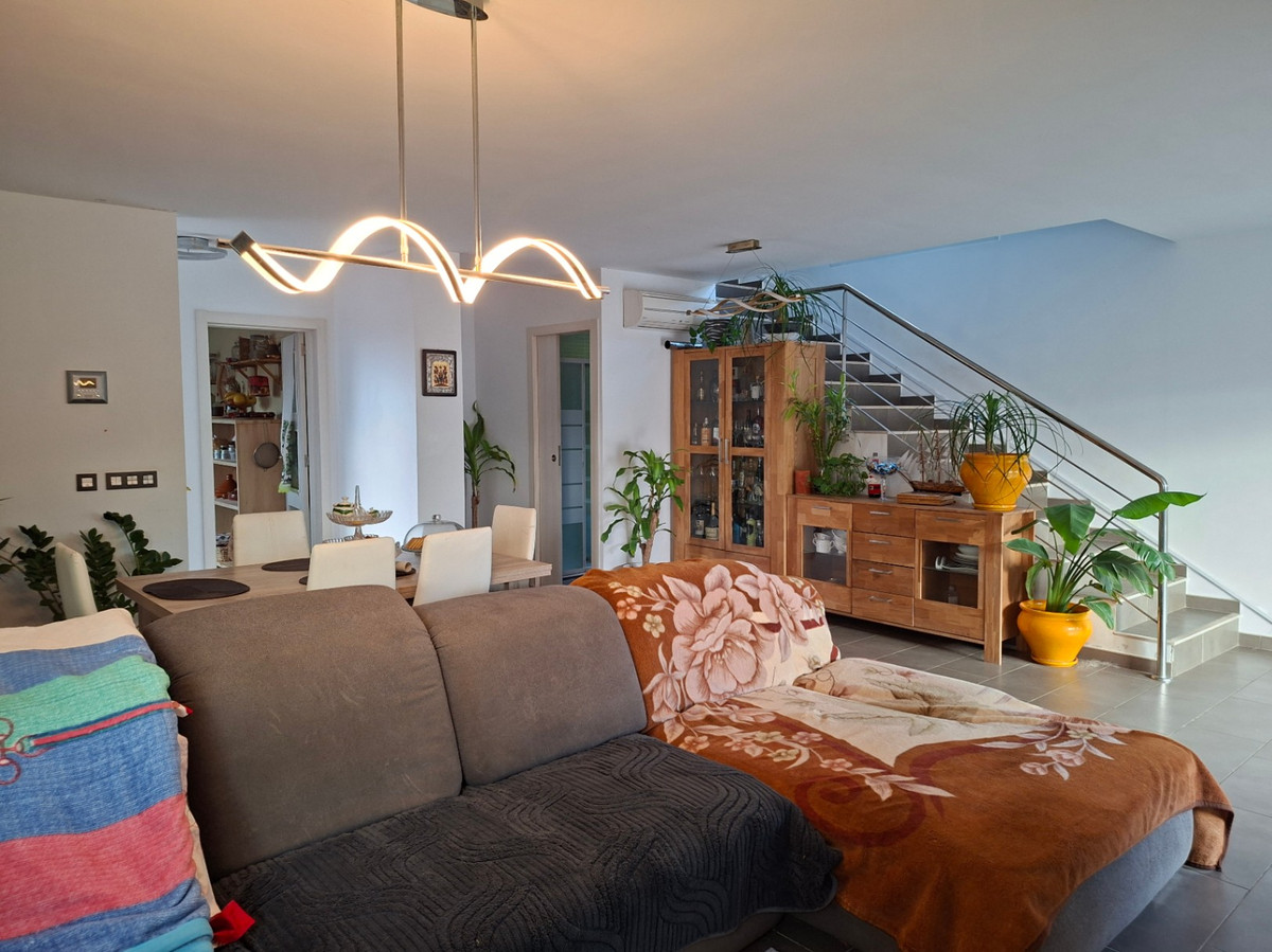Vrijstaande Villa te koop in Calpe | 4 slaapkamers H5523067