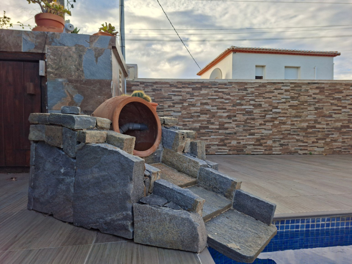 Vrijstaande Villa te koop in Calpe | 4 slaapkamers H5523067