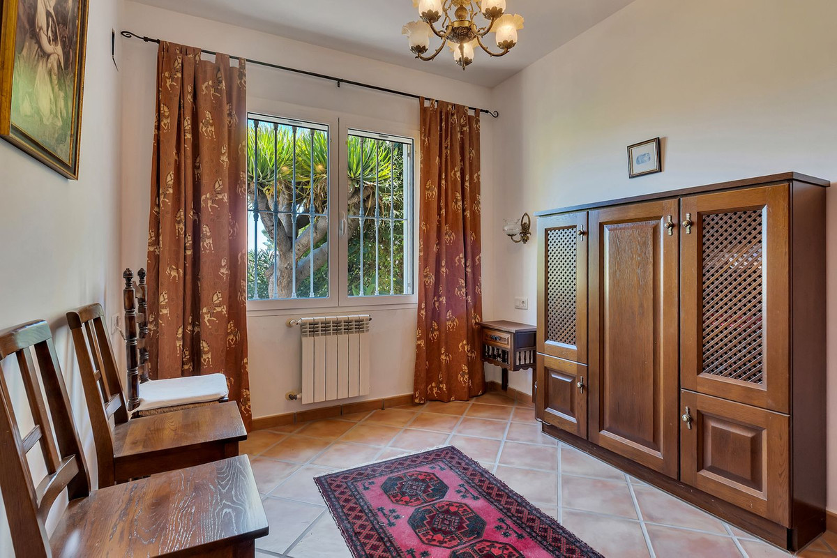 Vrijstaande Villa te koop in Calpe | 4 slaapkamers H5524897