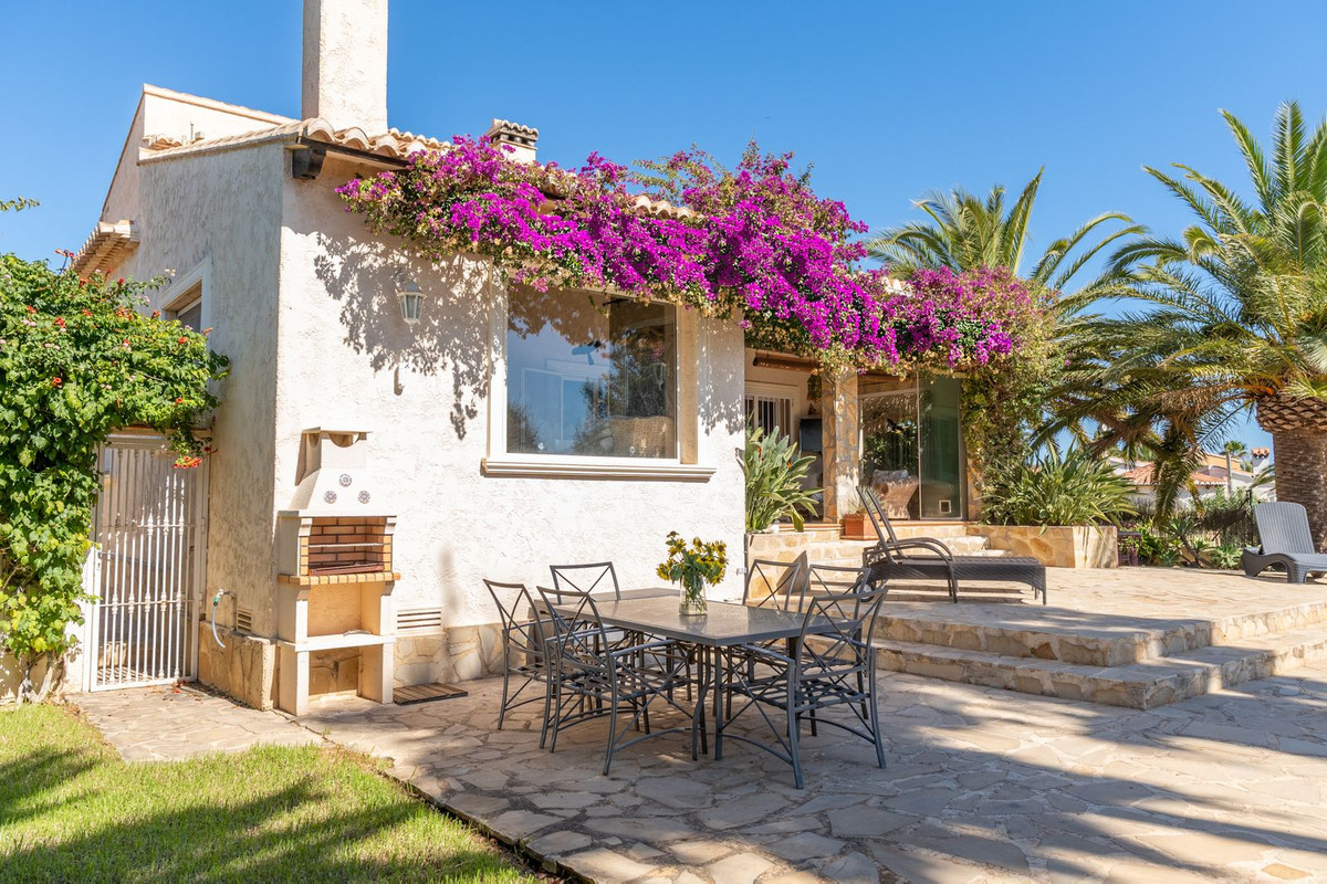 Vrijstaande Villa te koop in Calpe | 4 slaapkamers H5524897