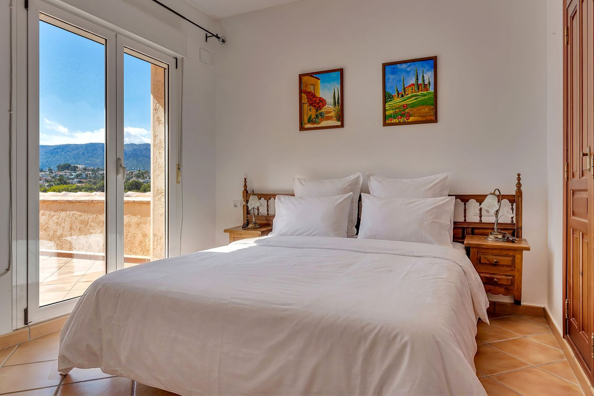 Vrijstaande Villa te koop in Calpe | 4 slaapkamers H5524897