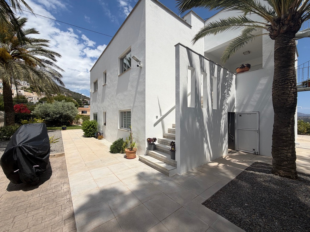 Property main view 2