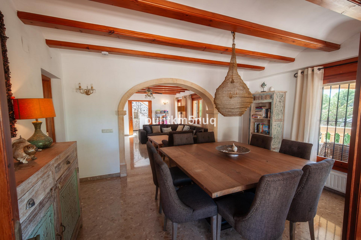 Vrijstaande Villa te koop in Calpe | 8 slaapkamers H5528032