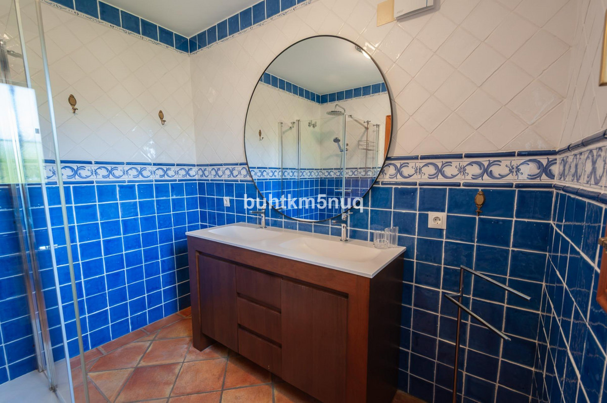 Vrijstaande Villa te koop in Calpe | 8 slaapkamers H5528032