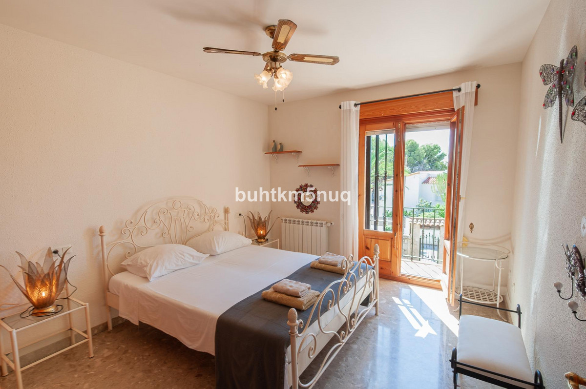 Vrijstaande Villa te koop in Calpe | 8 slaapkamers H5528032