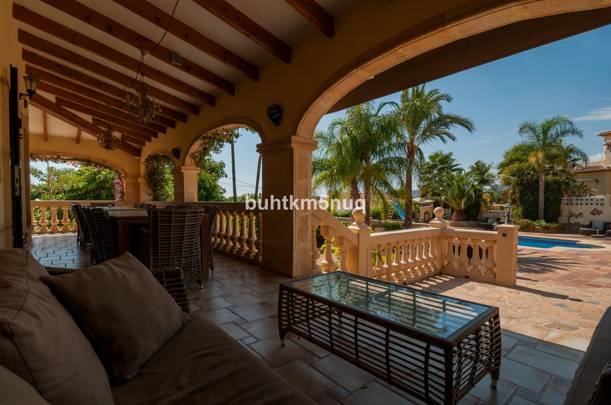 Vrijstaande Villa te koop in Calpe | 8 slaapkamers H5528032
