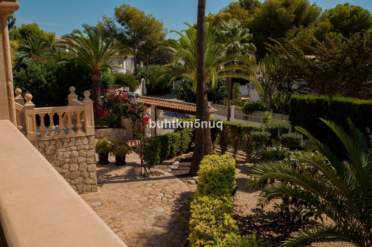 Vrijstaande Villa te koop in Calpe | 8 slaapkamers H5528032