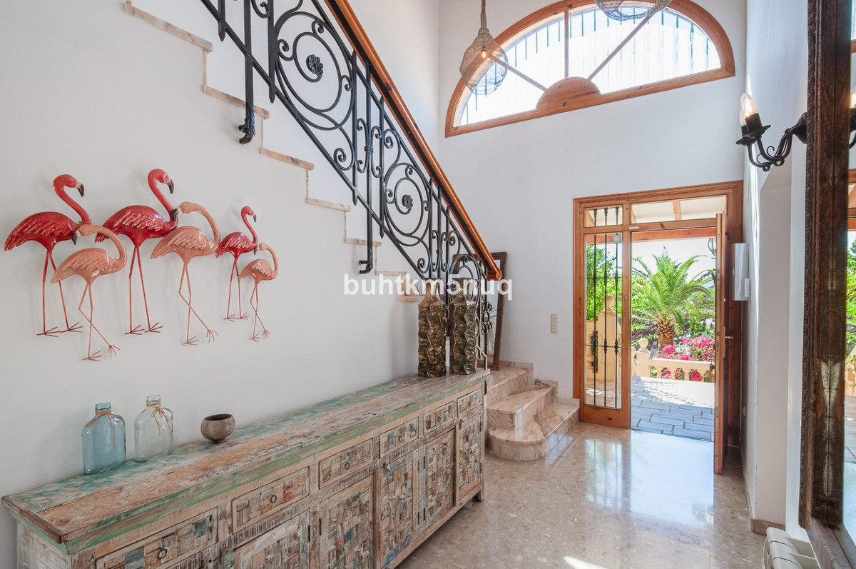 Vrijstaande Villa te koop in Calpe | 8 slaapkamers H5528032
