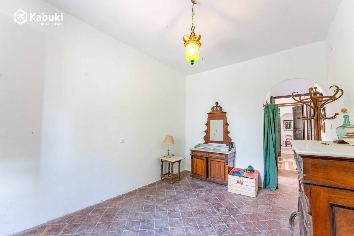 Huis te koop in Campanillas | 8 slaapkamers H5051347
