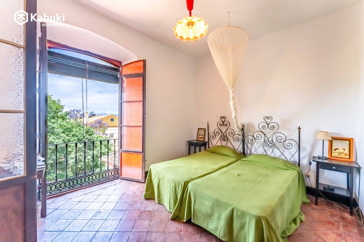 Huis te koop in Campanillas | 8 slaapkamers H5051347