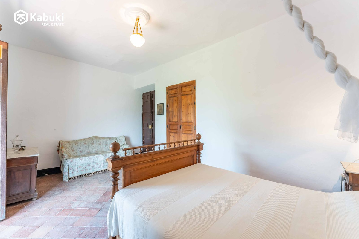 Huis te koop in Campanillas | 8 slaapkamers H5051347