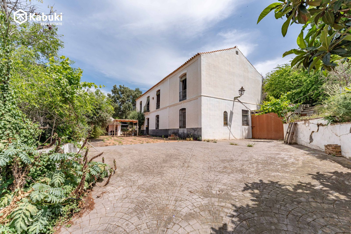 Huis te koop in Campanillas | 8 slaapkamers H5051347