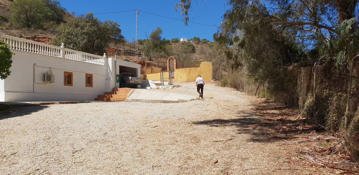 Huis te koop in Campanillas | 4 slaapkamers H5336311