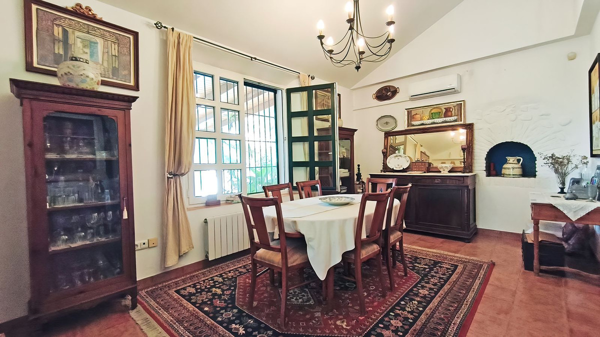 Huis te koop in Campanillas | 8 slaapkamers H5510191