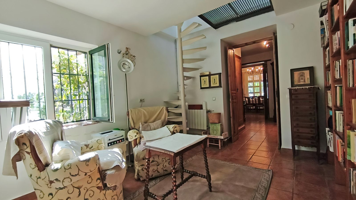 Huis te koop in Campanillas | 8 slaapkamers H5510191