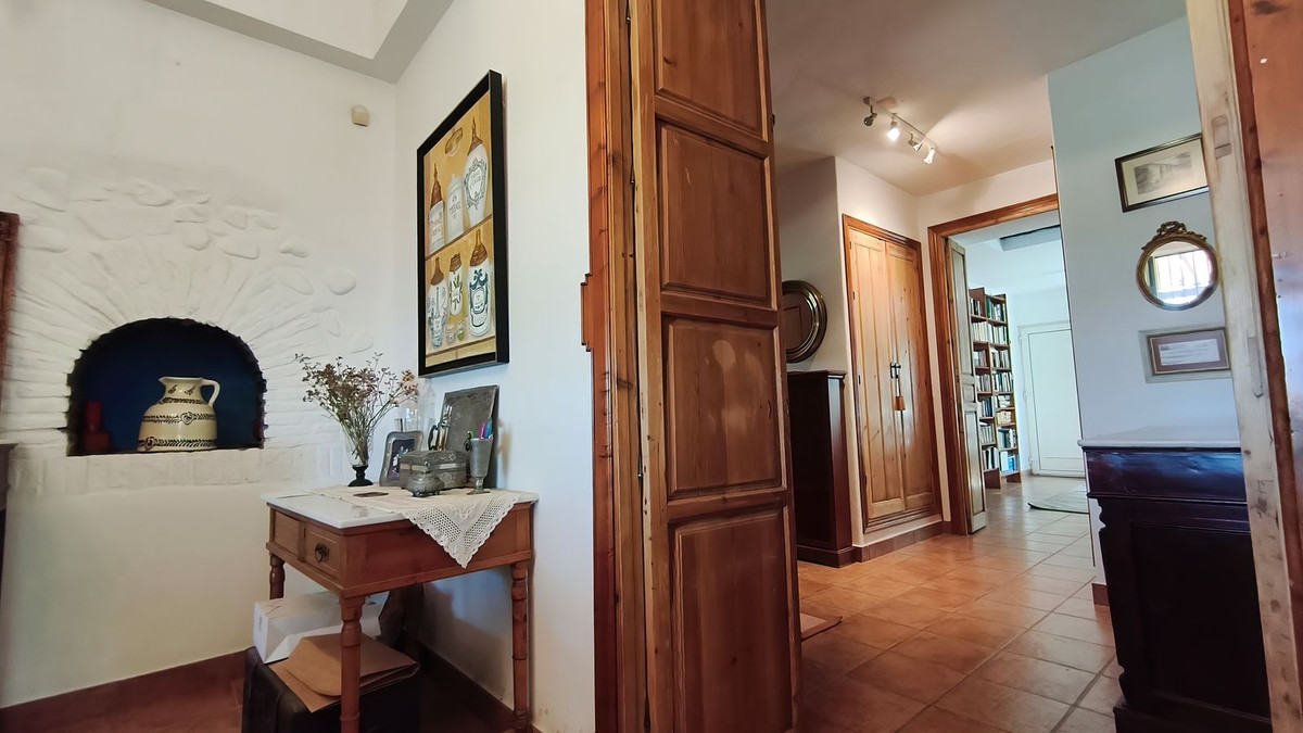 Huis te koop in Campanillas | 8 slaapkamers H5510191