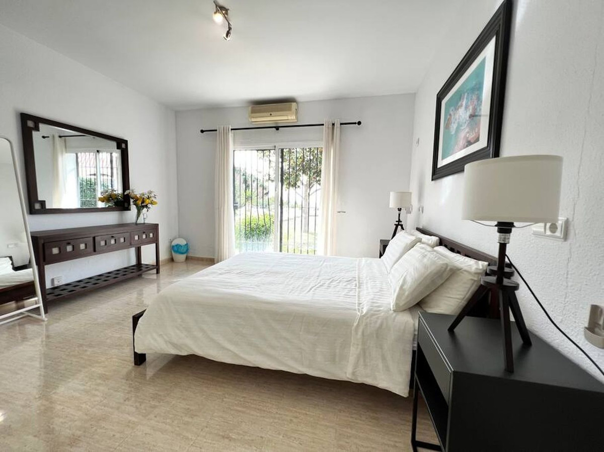 Vrijstaande Villa in Campo Mijas-11