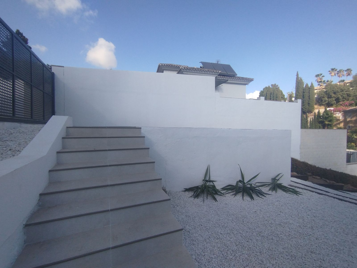 Property main view 76