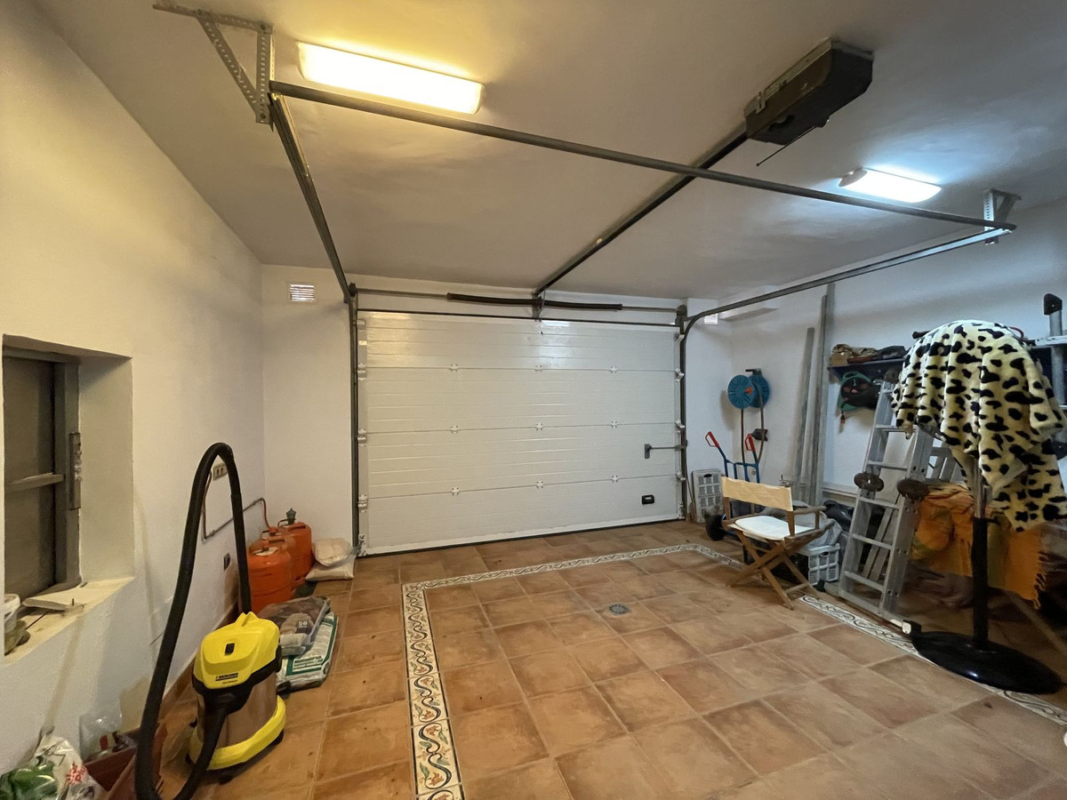 Property main view 33