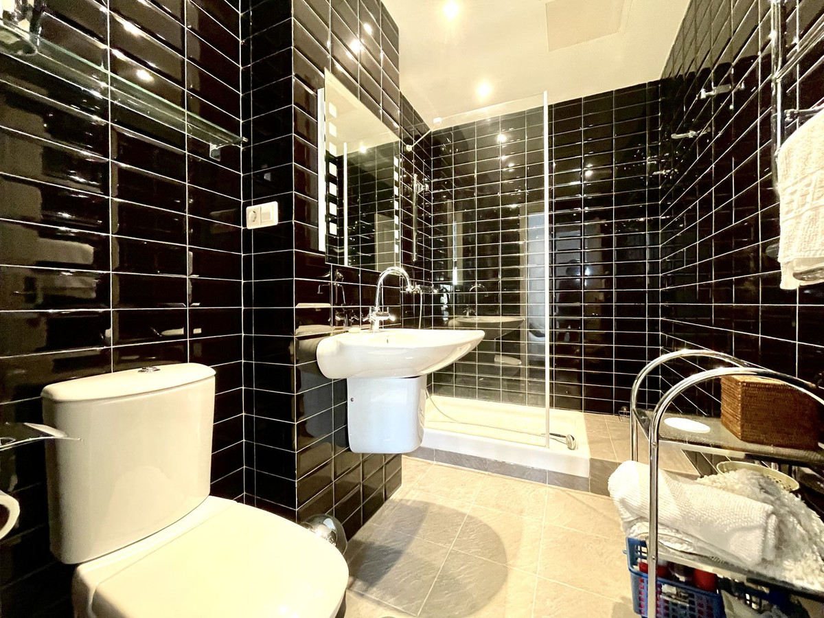 Property main view 40