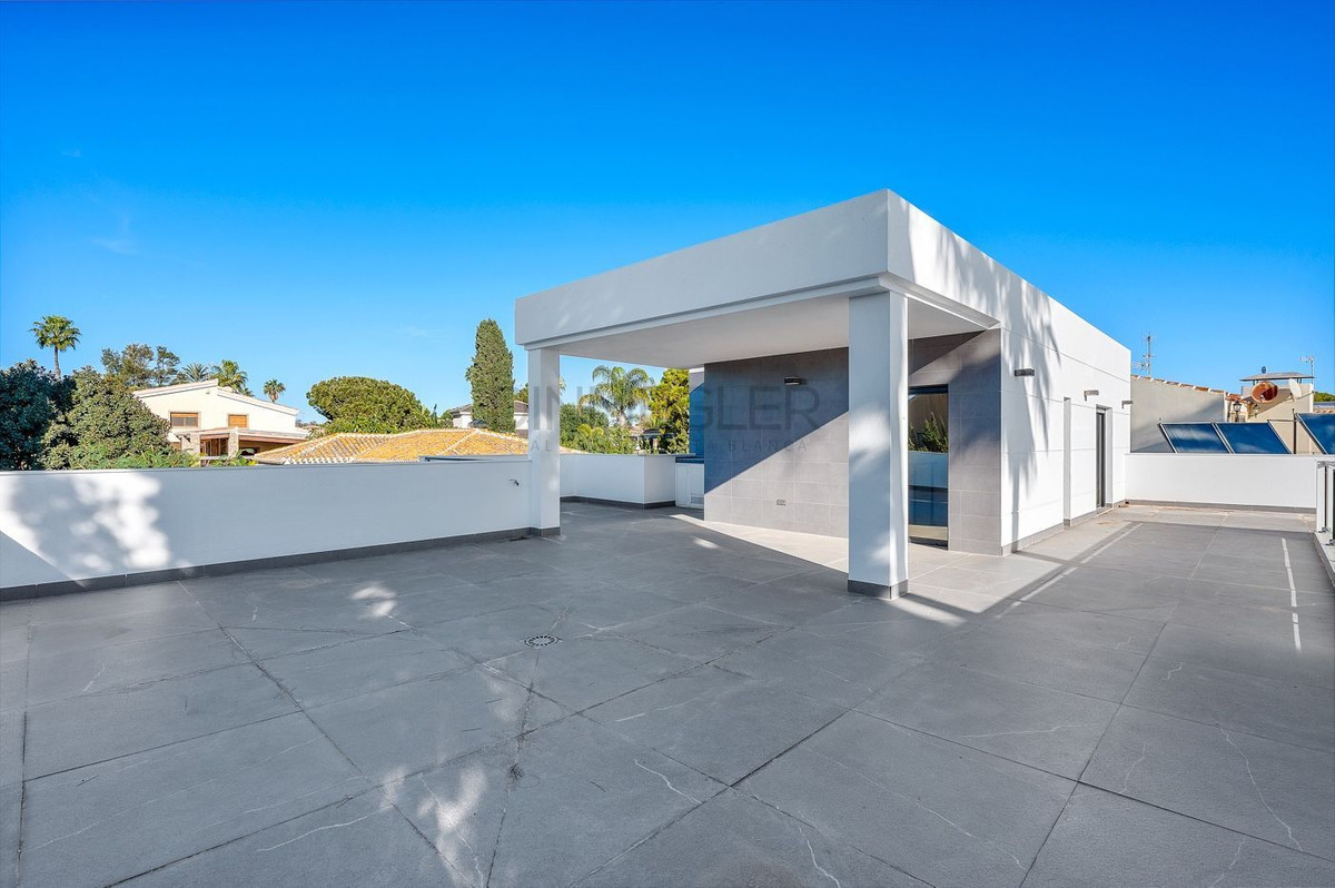 Huis te koop in Campoamor | 4 slaapkamers H5251708