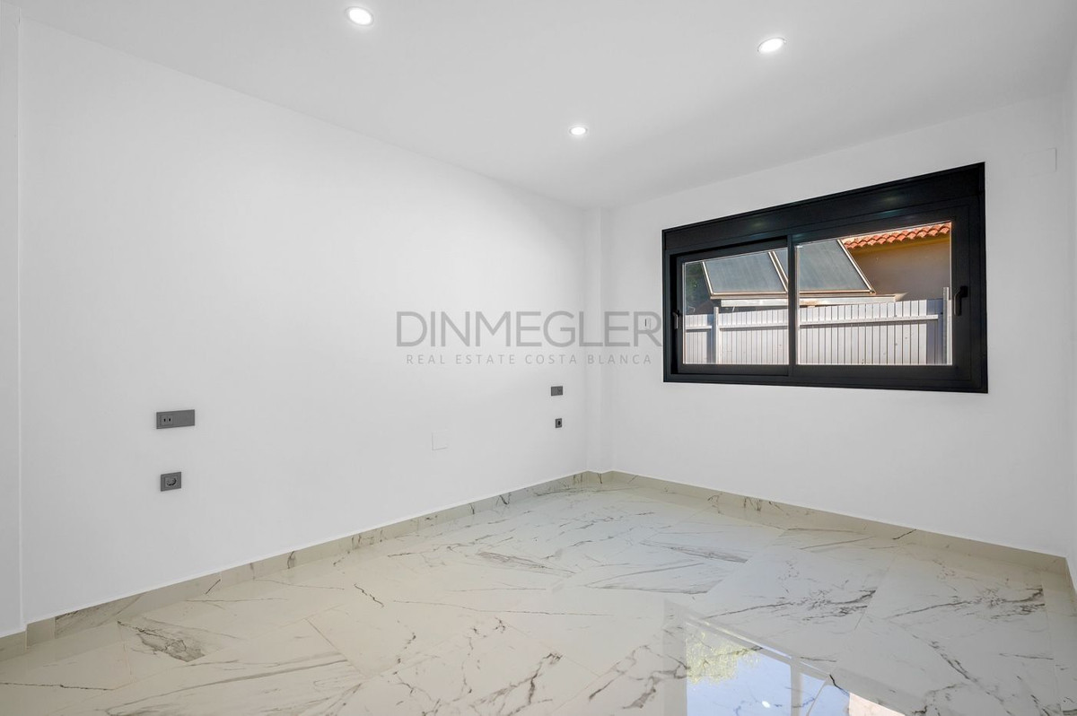 Huis te koop in Campoamor | 4 slaapkamers H5251708