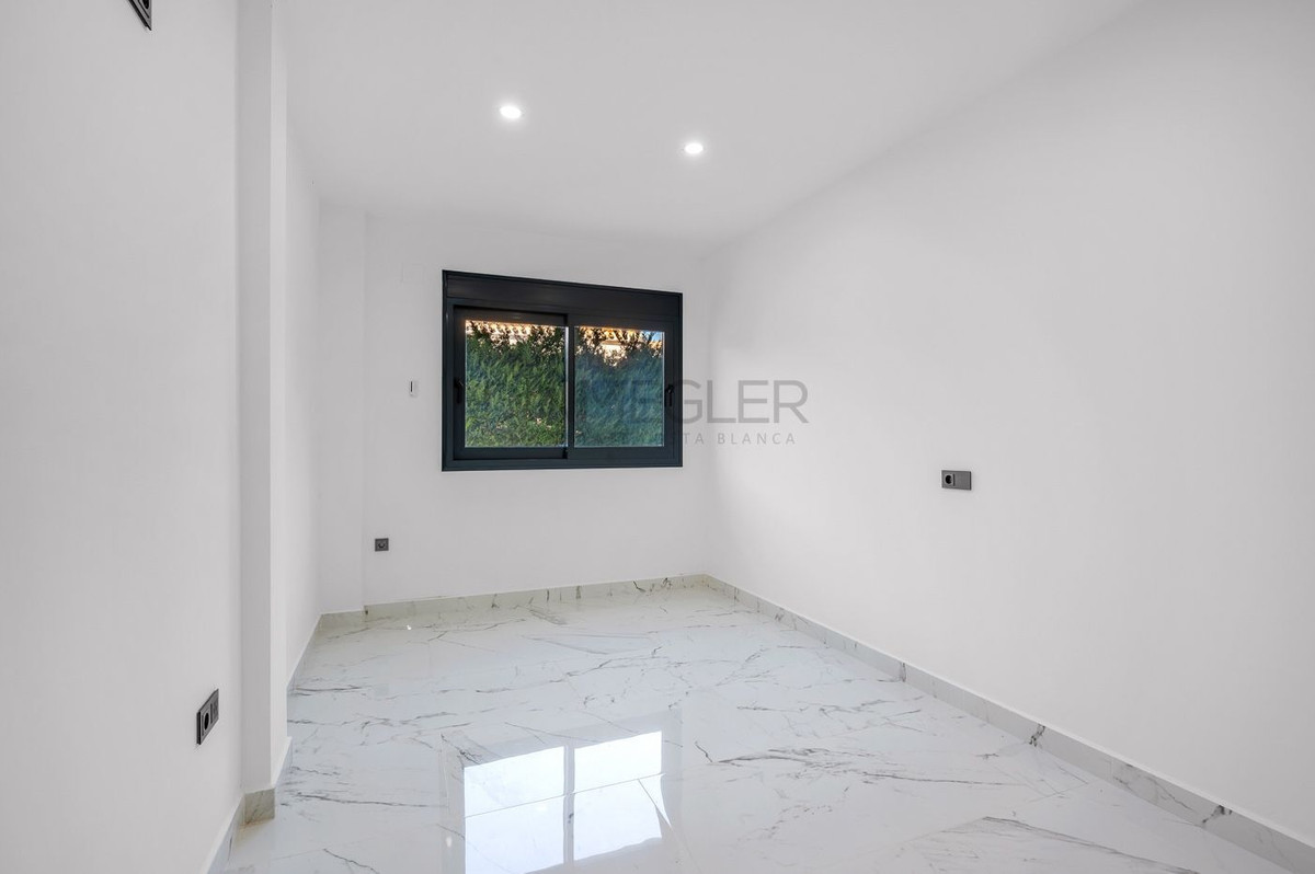Huis te koop in Campoamor | 4 slaapkamers H5251708