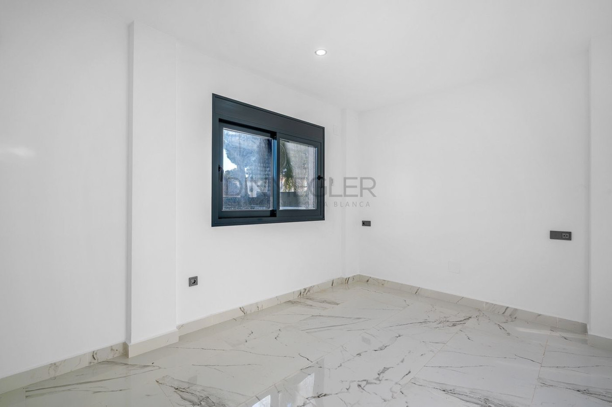 Huis te koop in Campoamor | 4 slaapkamers H5251708