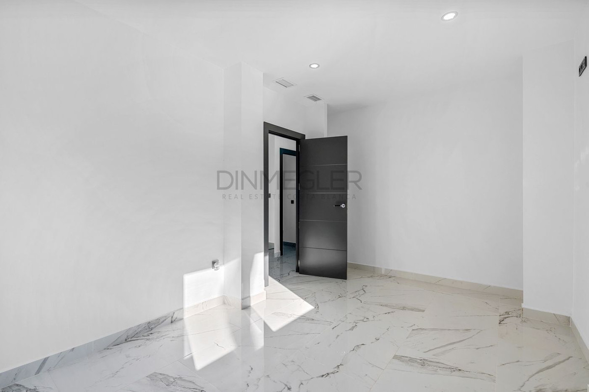 Huis te koop in Campoamor | 4 slaapkamers H5251708