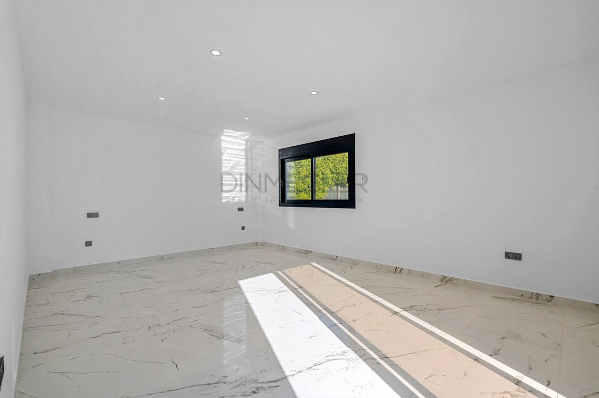 Huis te koop in Campoamor | 4 slaapkamers H5251708