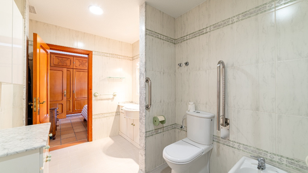 Huis te koop in Campoamor | 7 slaapkamers H5265391