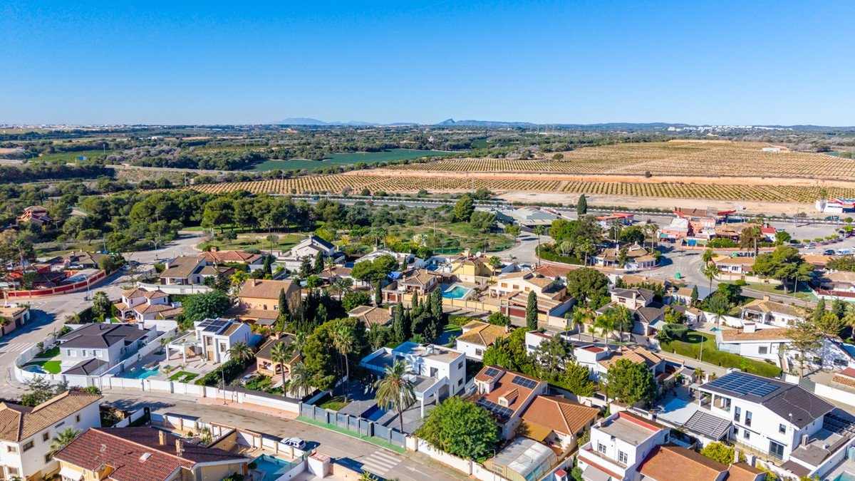 Huis te koop in Campoamor | 4 slaapkamers H5304403