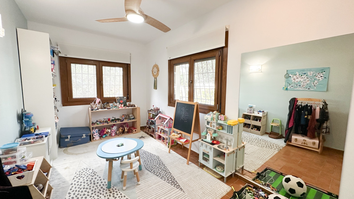 Property main view 46