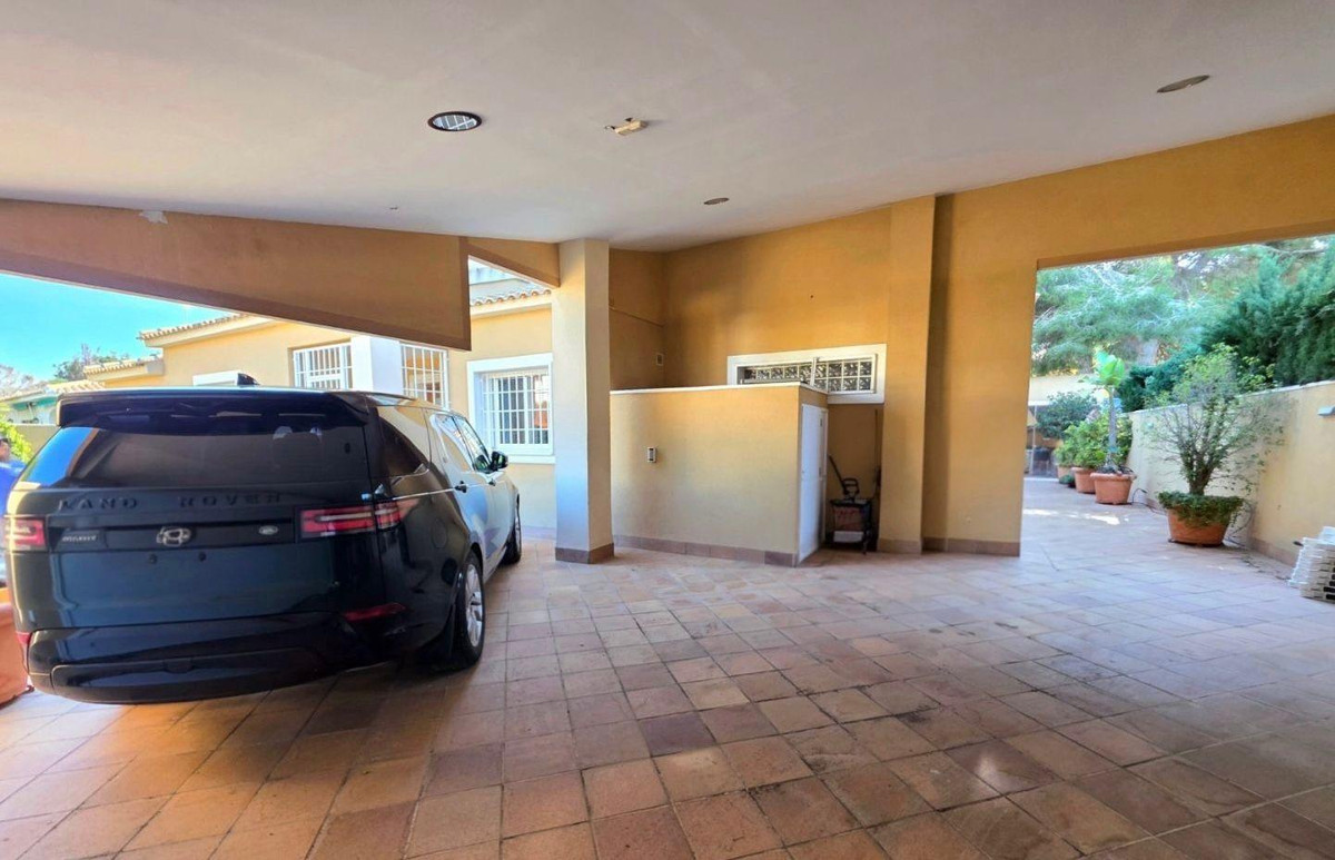 Huis te koop in Campoamor | 5 slaapkamers H5383102