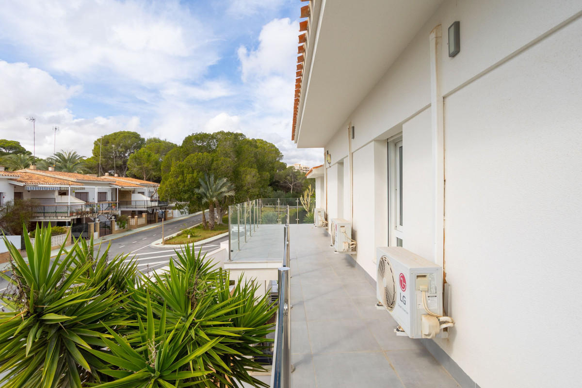 Property main view 44