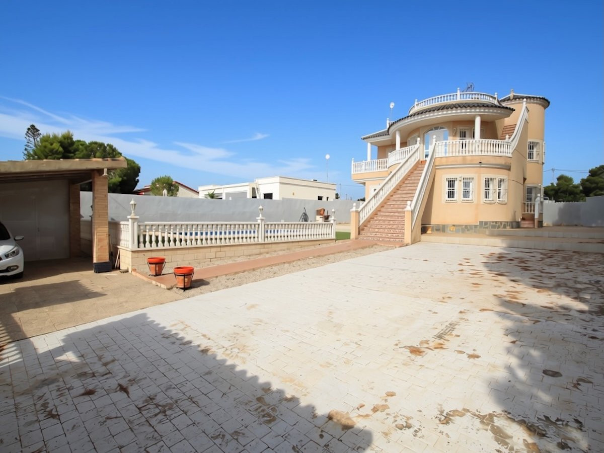 Huis te koop in Campoamor | 5 slaapkamers H5448694