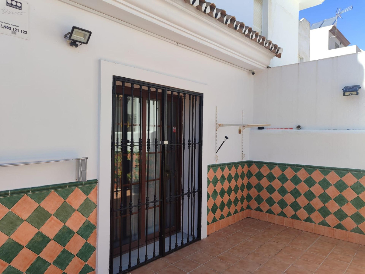 Geschakelde Woning in Cancelada-29