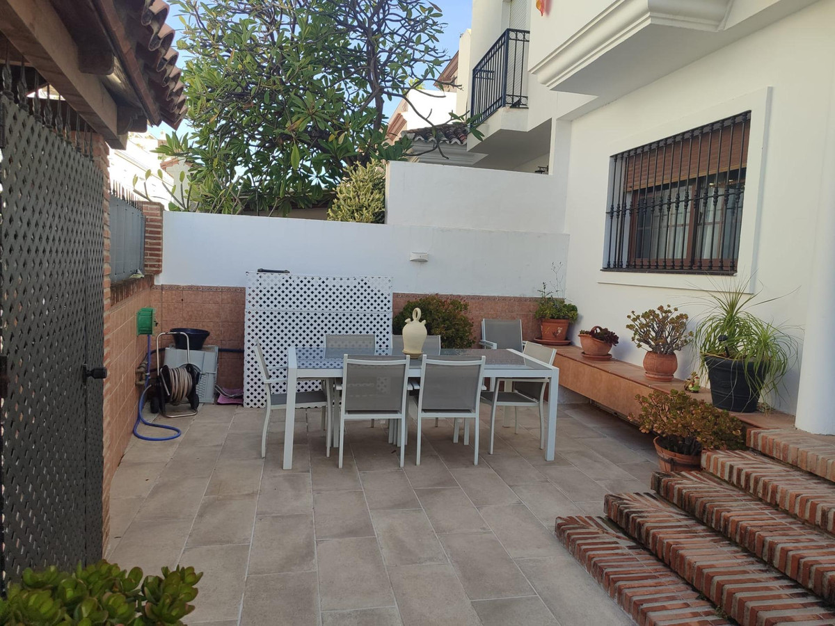 Geschakelde Woning in Cancelada-3