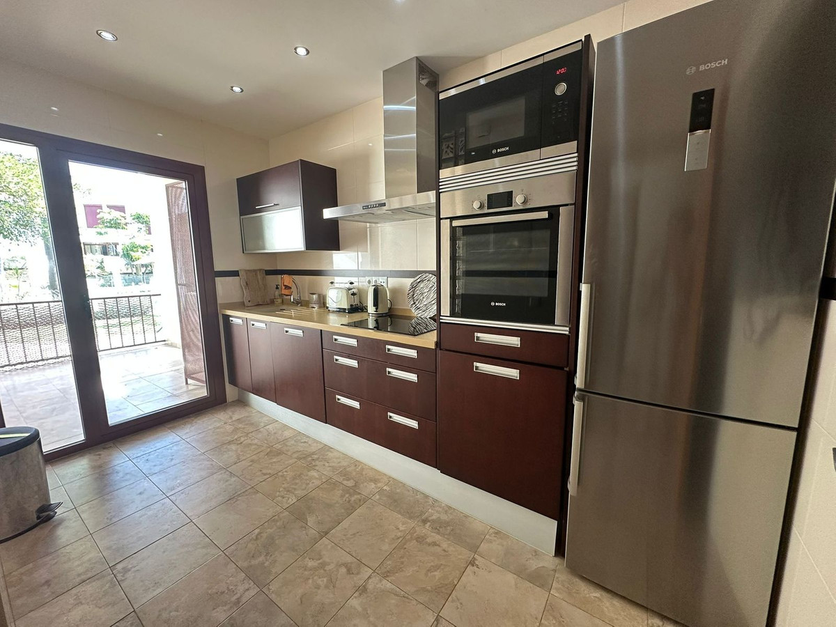Huis te koop in Cancelada | 3 slaapkamers H5069701