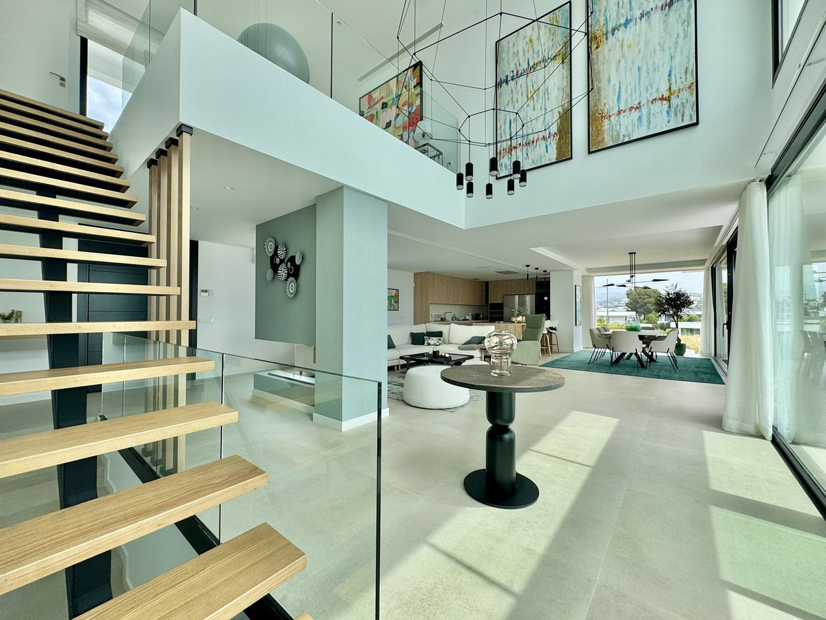 Huis te koop in Cancelada | 6 slaapkamers H5072929