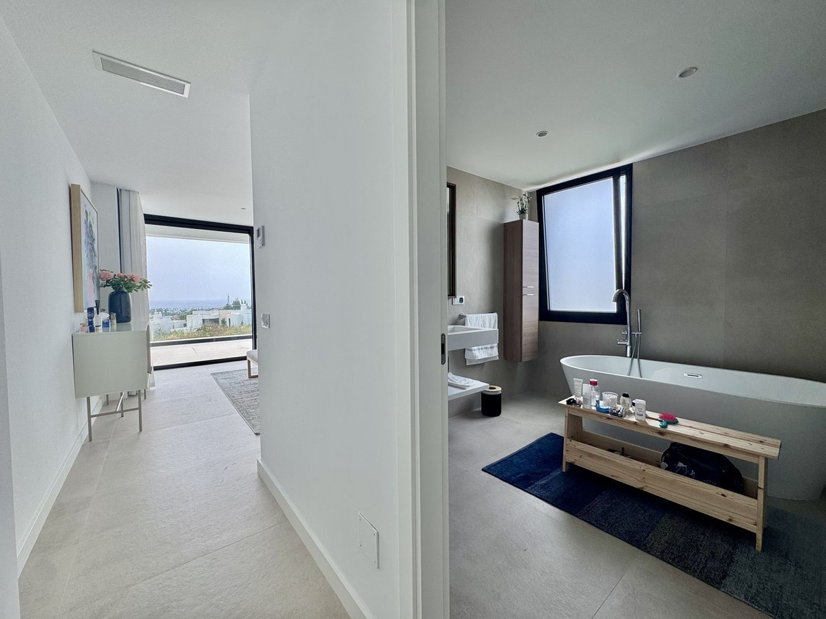 Huis te koop in Cancelada | 6 slaapkamers H5072929