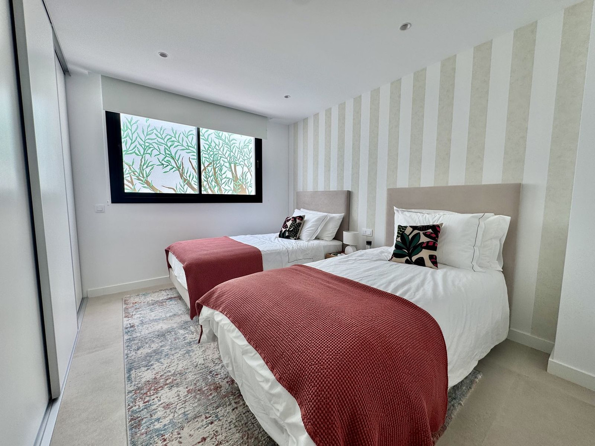 Huis te koop in Cancelada | 6 slaapkamers H5072929