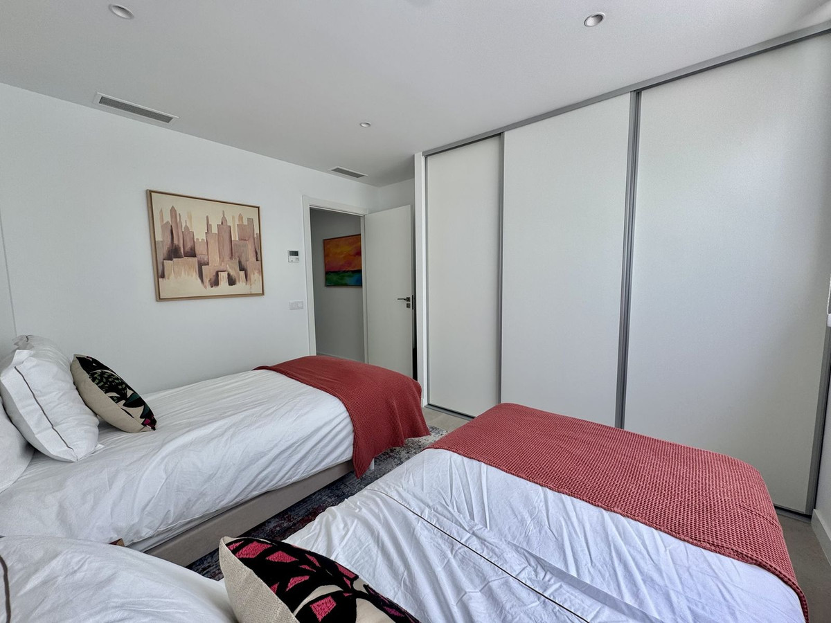 Huis te koop in Cancelada | 6 slaapkamers H5072929