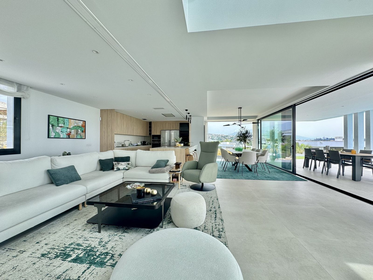 Huis te koop in Cancelada | 6 slaapkamers H5072929