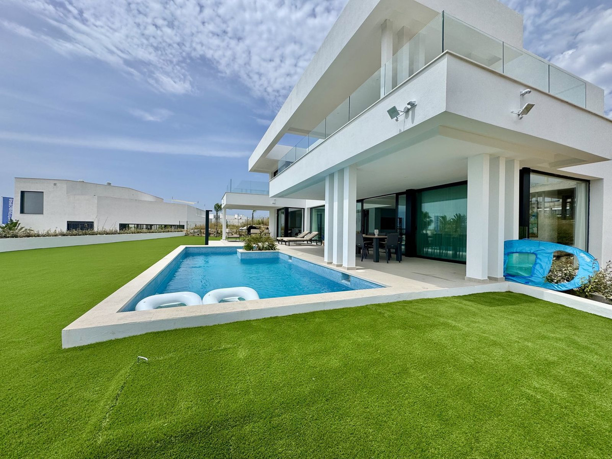 Huis te koop in Cancelada | 6 slaapkamers H5072929