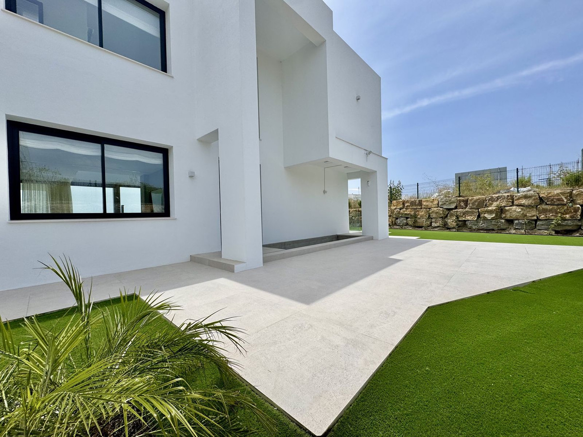Huis te koop in Cancelada | 6 slaapkamers H5072929