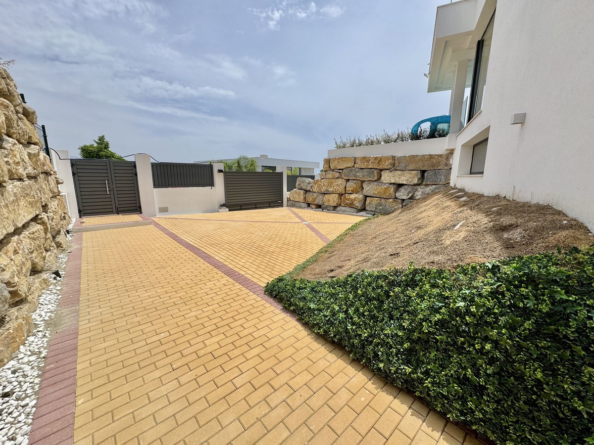 Huis te koop in Cancelada | 6 slaapkamers H5072929